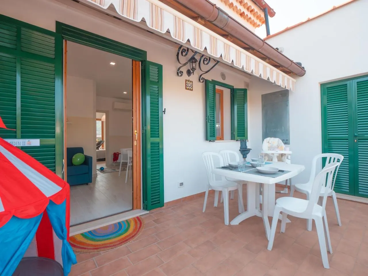 Babyaccommodation Family Garden II Pietra Ligure Apartment