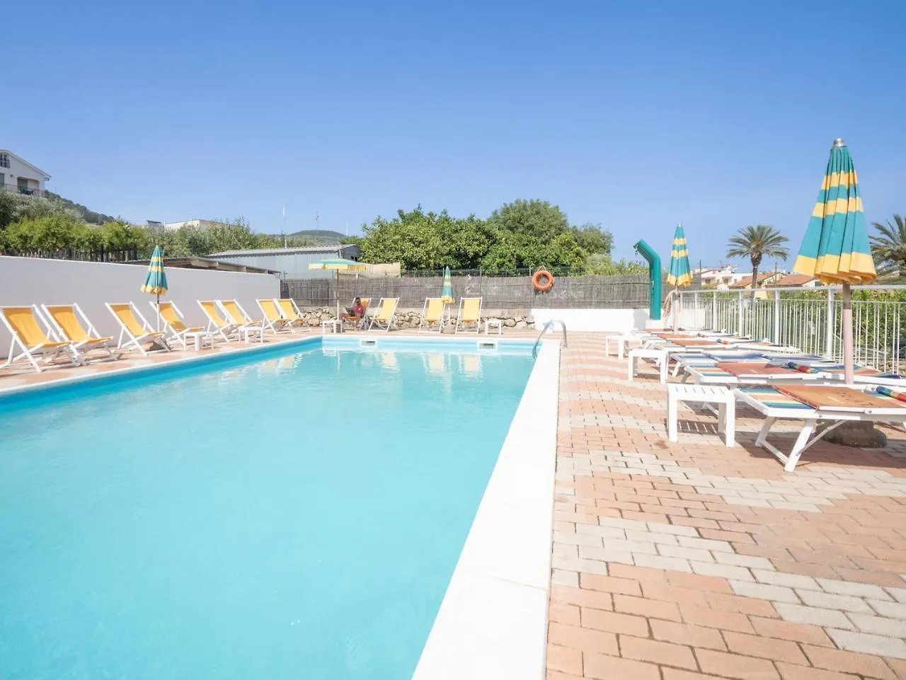 Babyaccommodation Family Garden II Pietra Ligure Apartment
