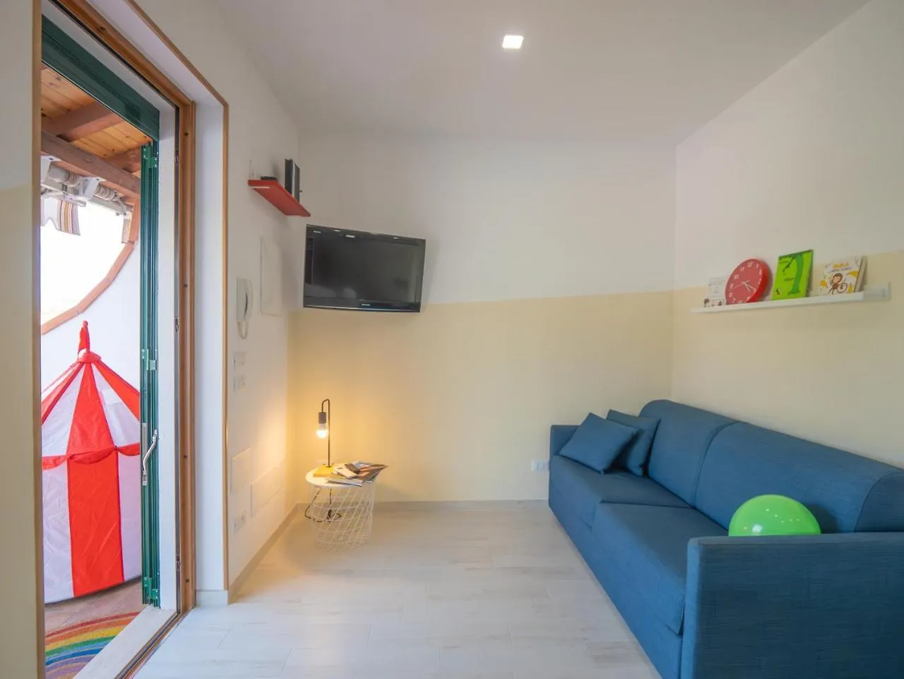 Apartment Babyaccommodation Family Garden II Pietra Ligure